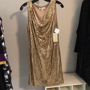 NWT MICHAEL KORS GOLD SEQUIN SLEEVELESS DRESS BEAUTIFUL DRAPED FRONT FULLY LINED